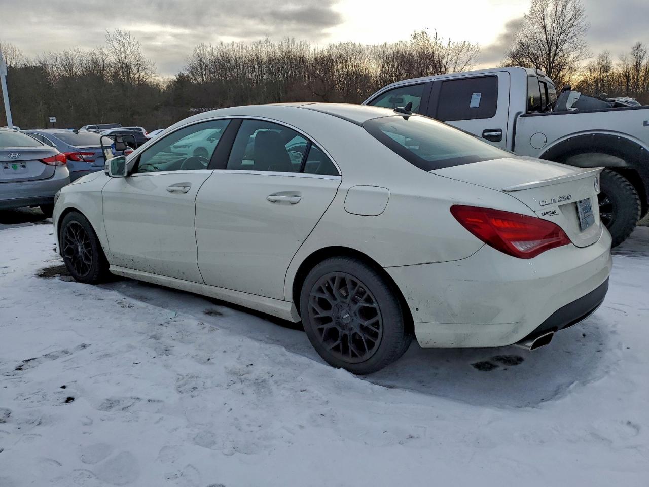 MERCEDES-BENZ CLA-CLASS 250 4MATIC