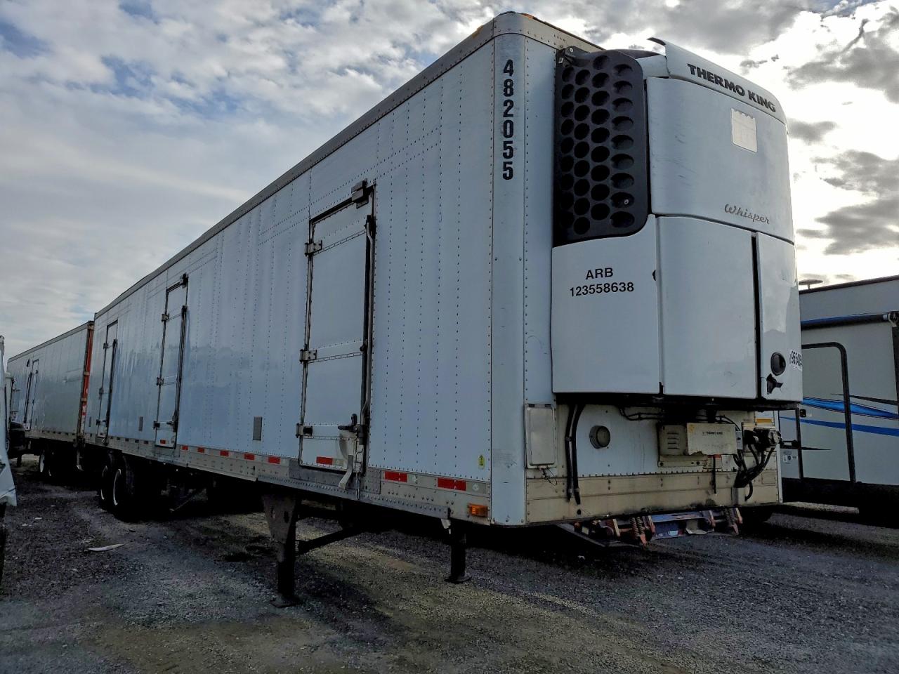 Lot #3315999090 2014 UTILITY VS2RA