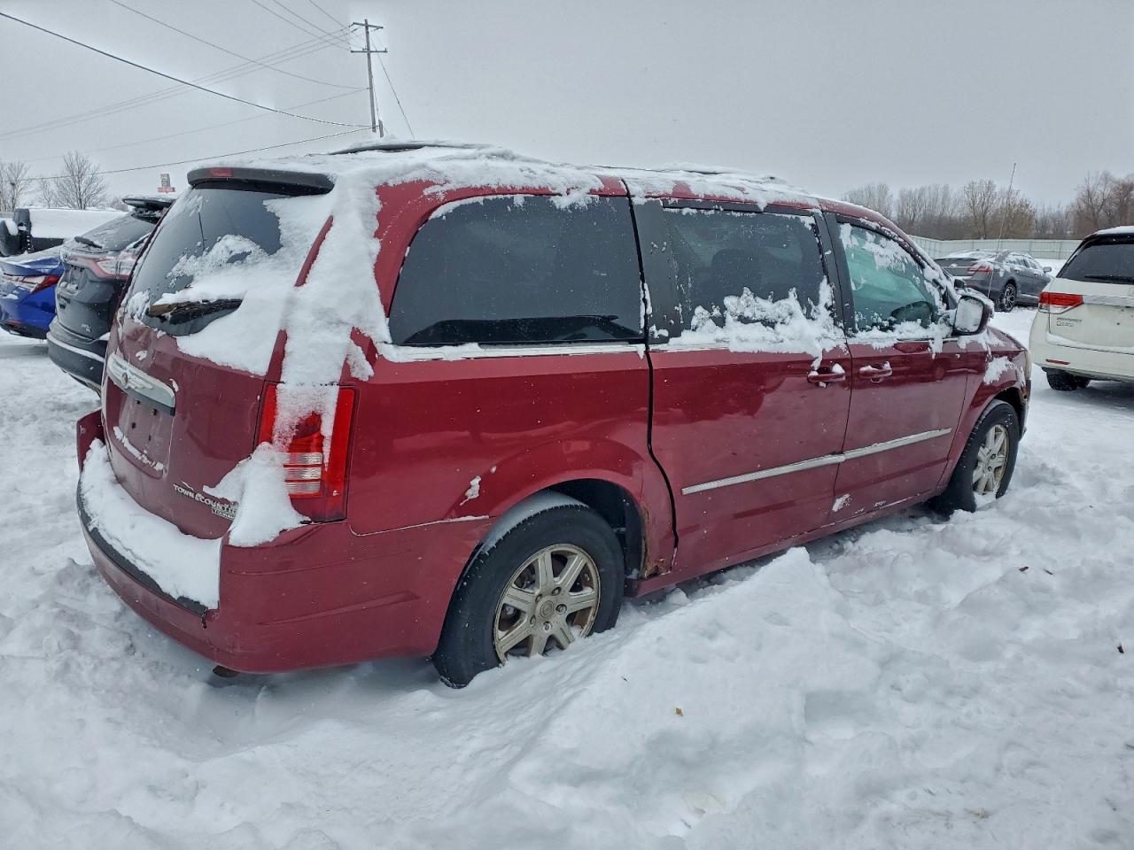 CHRYSLER TOWN & COUNTRY TOURING PLUS