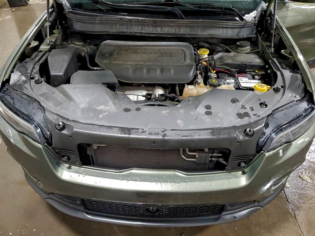 JEEP GRAND CHEROKEE LATITUDE PLUS