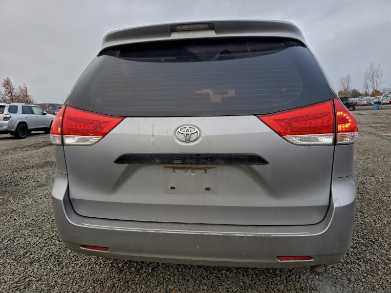 2012 TOYOTA SIENNA #3304104501