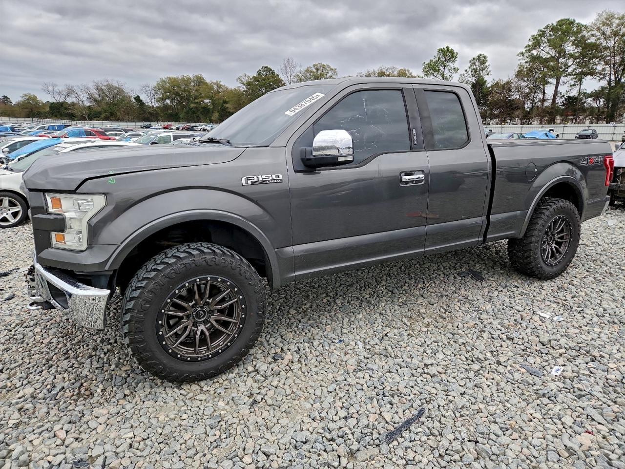 Lot #3302894921 2015 FORD F150 SUPER