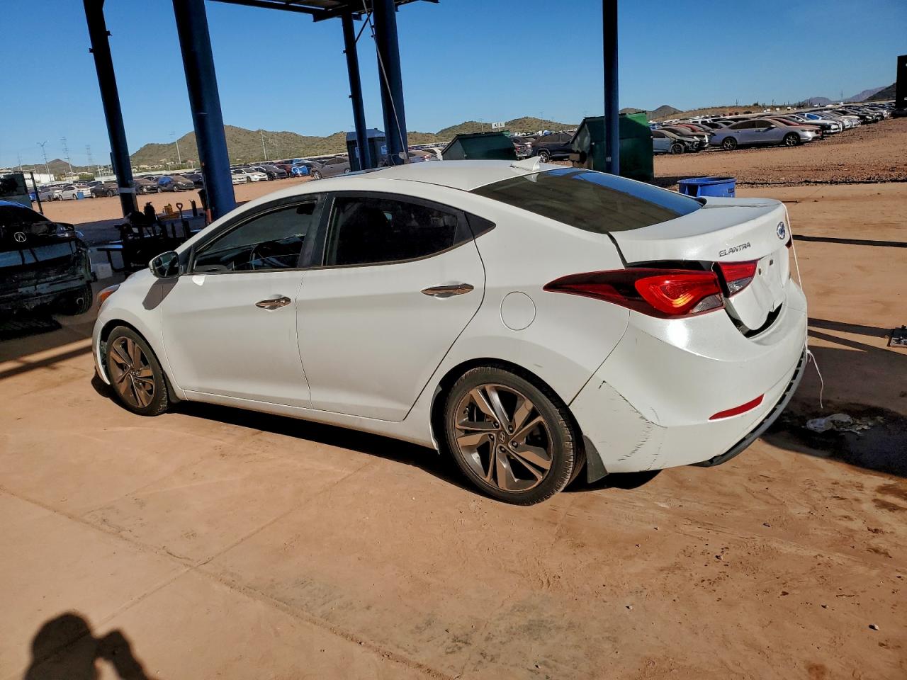 Lot #3302918057 2016 HYUNDAI ELANTRA SE