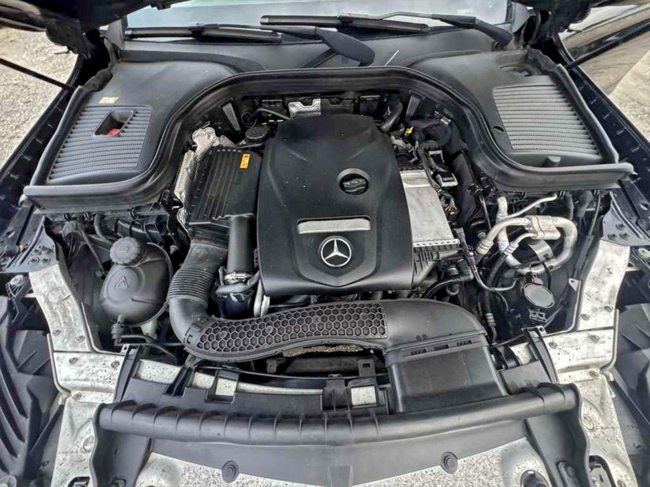 MERCEDES-BENZ GLC-CLASS 300 4MATIC