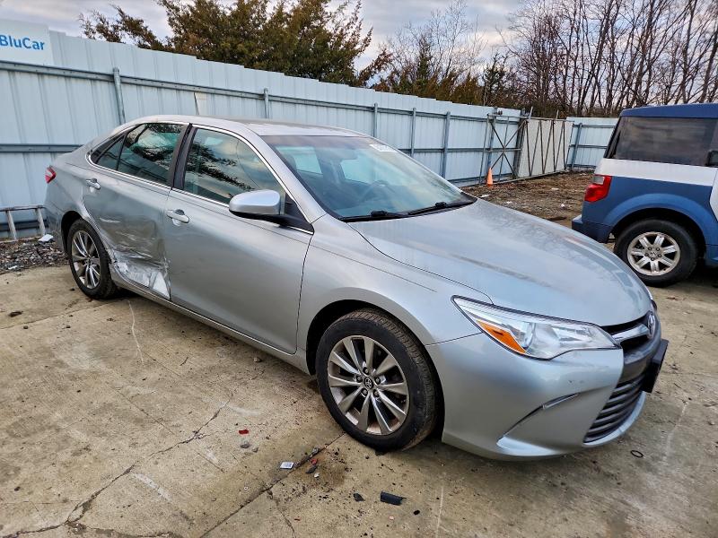 2016 TOYOTA CAMRY LE #3309582559