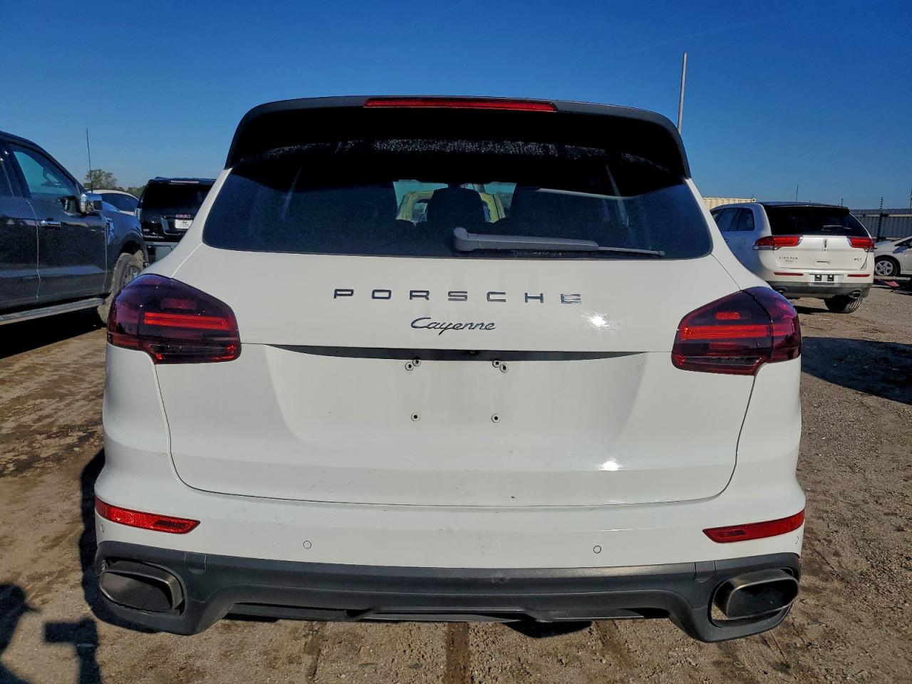 PORSCHE CAYENNE