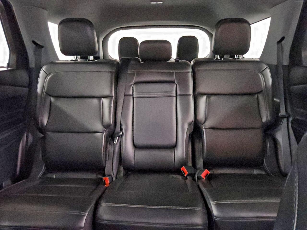 Lot #3317717152 2024 FORD EXPLORER X