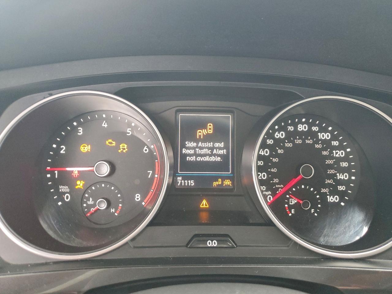 VOLKSWAGEN TIGUAN SE