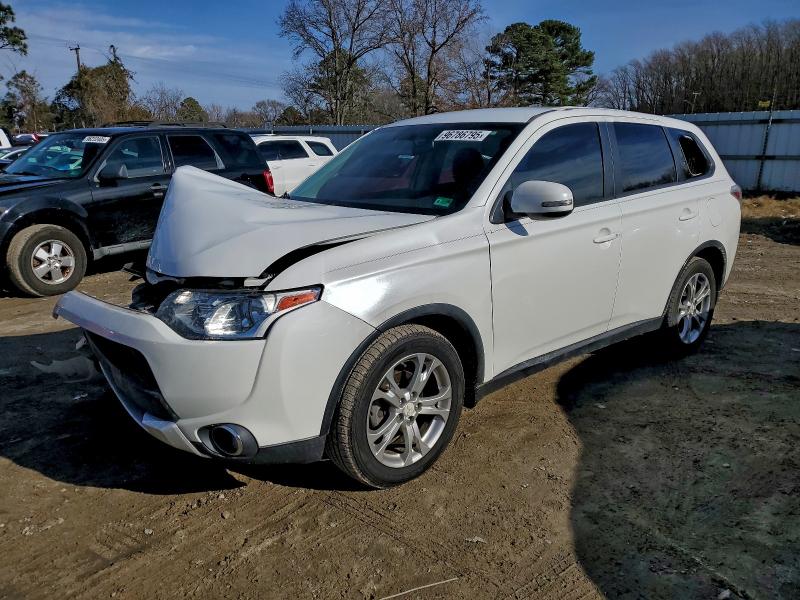 2015 MITSUBISHI OUTLANDER #3317799138