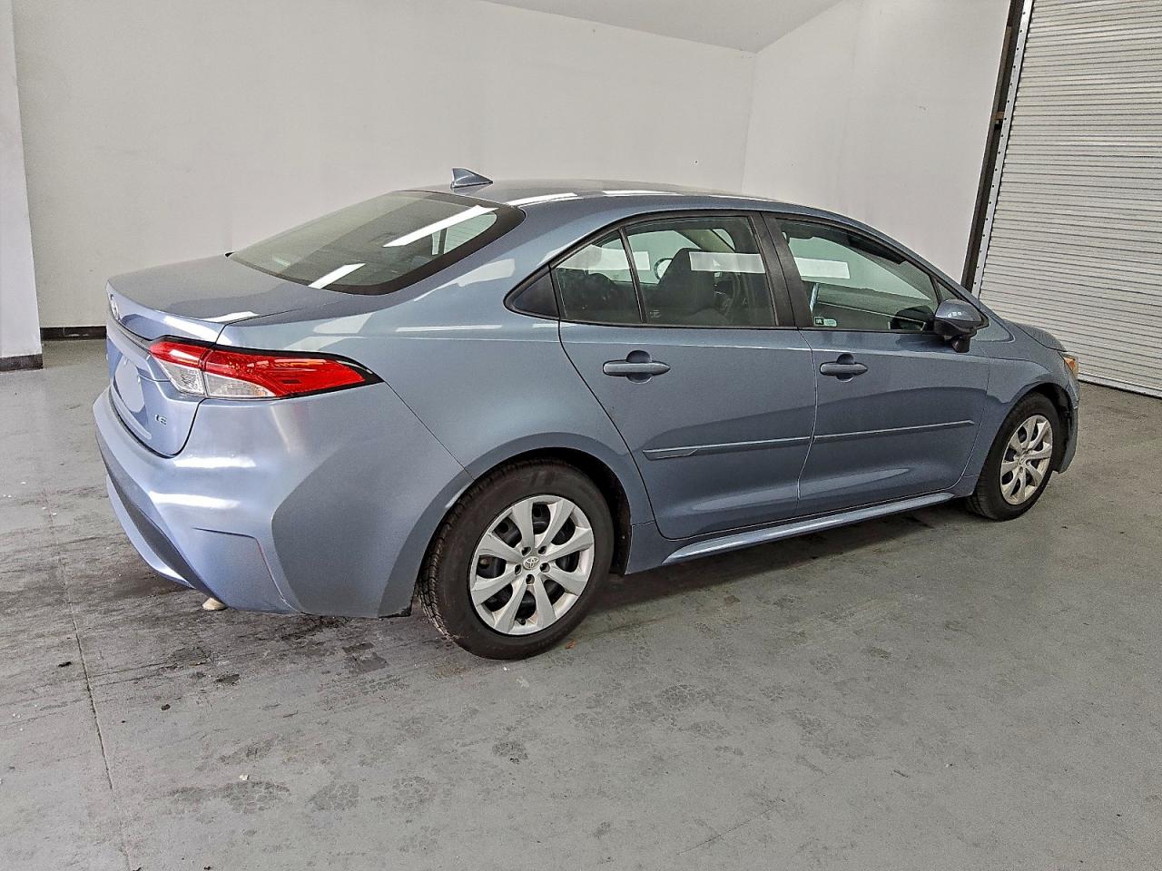 Lot #3312369778 2021 TOYOTA COROLLA LE