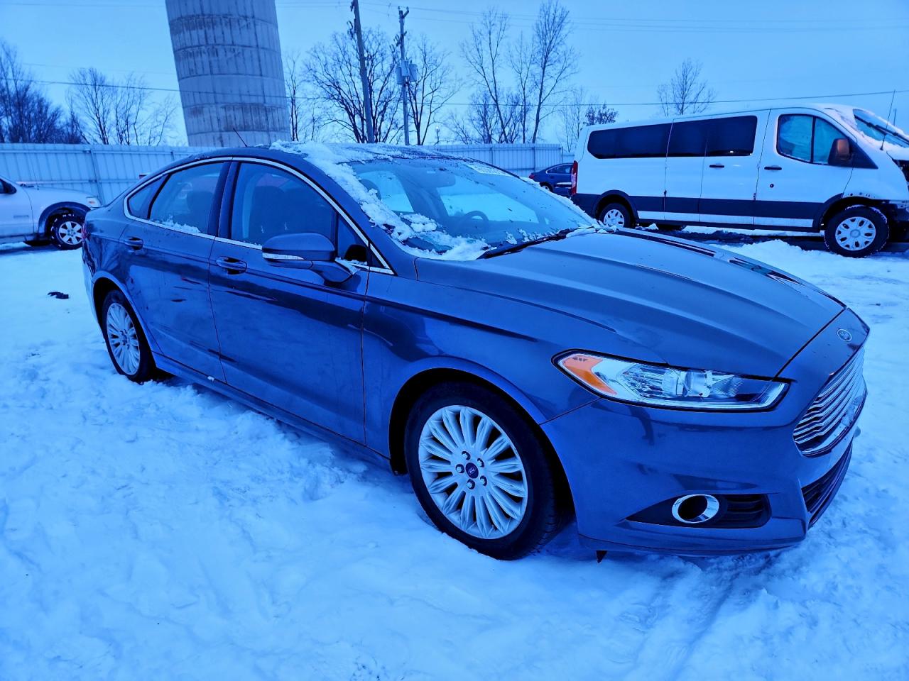 Lot #3310453347 2016 FORD FUSION SE