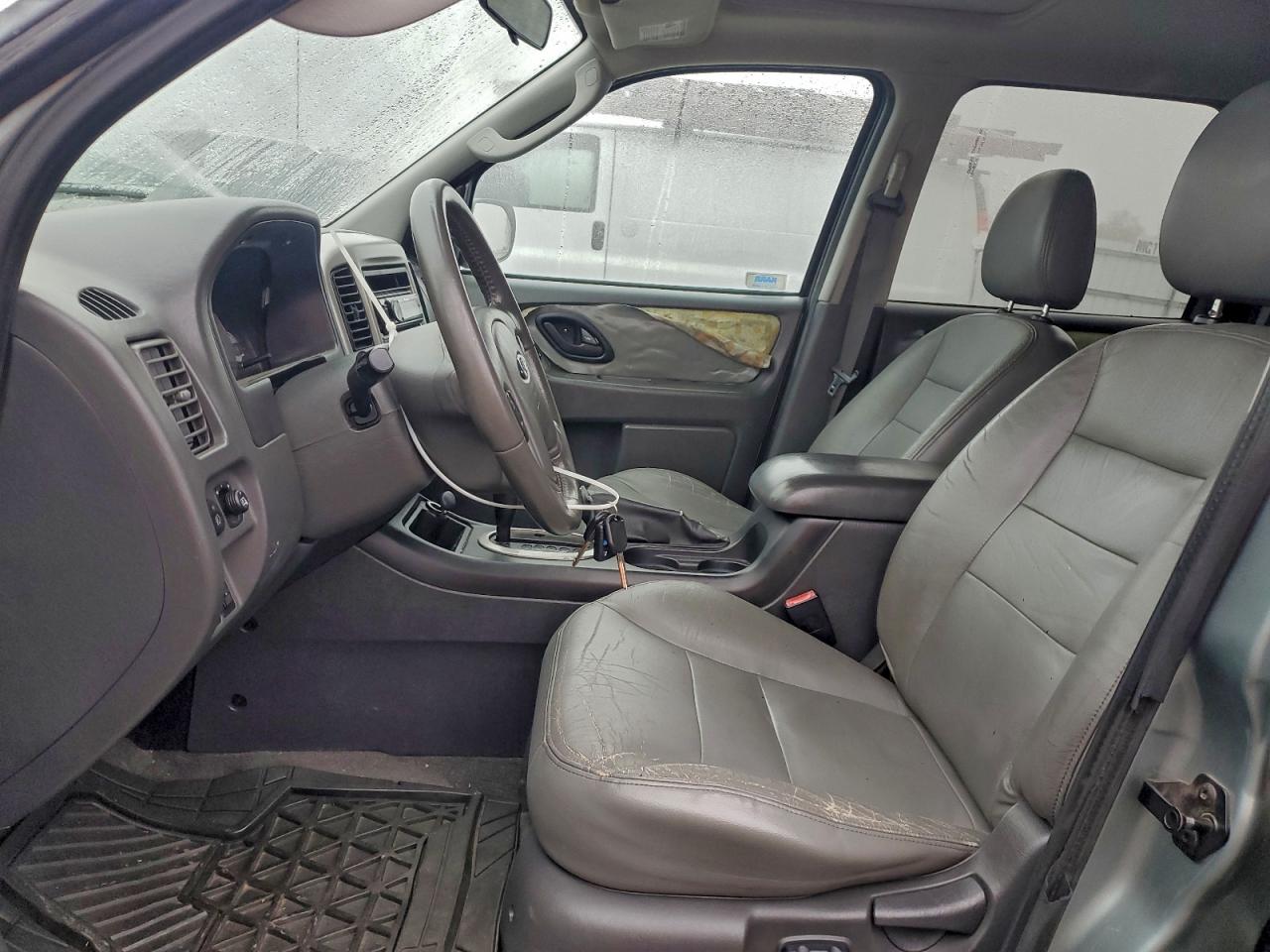 Lot #3315707463 2005 FORD ESCAPE XLT