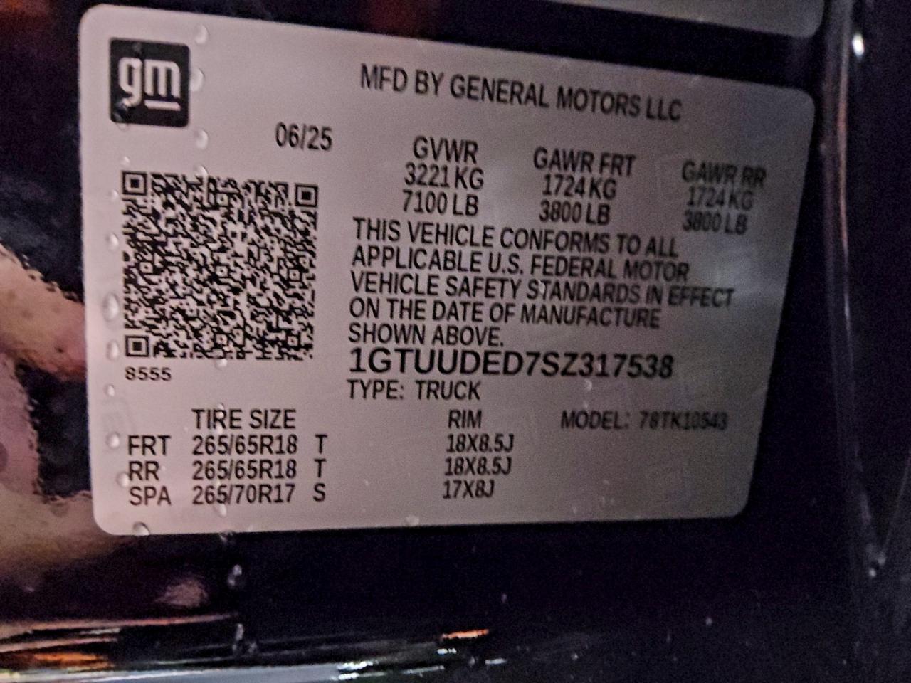 GMC SIERRA K1500 SLT