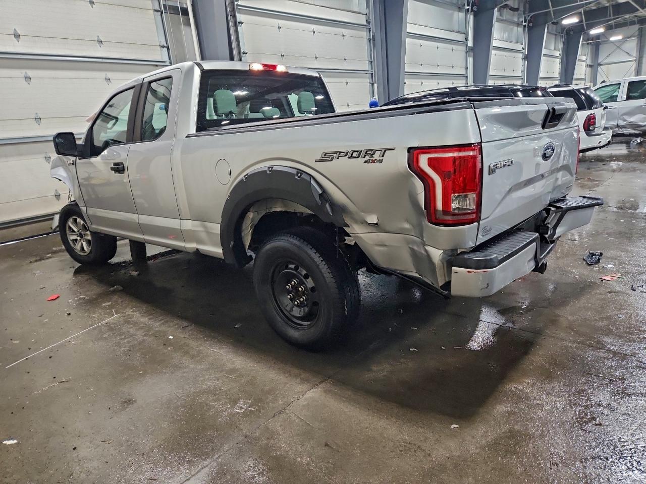 FORD F-150 SUPER CAB