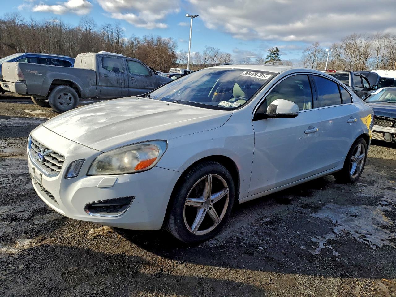 VOLVO S60 T5
