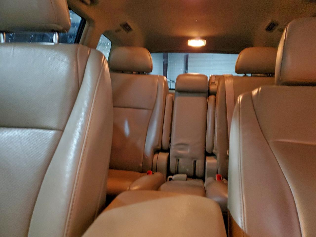 TOYOTA HIGHLANDER LIMITED