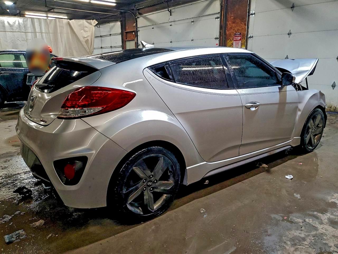 Lot #3311697260 2015 HYUNDAI VELOSTER T