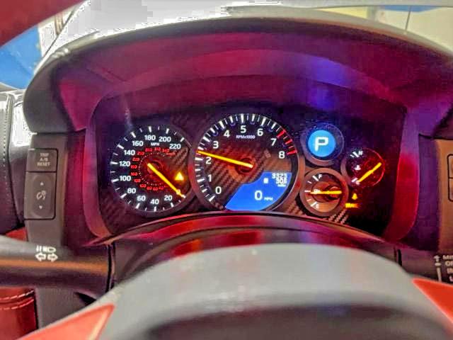 2024 NISSAN GT-R PREMI #3305417444