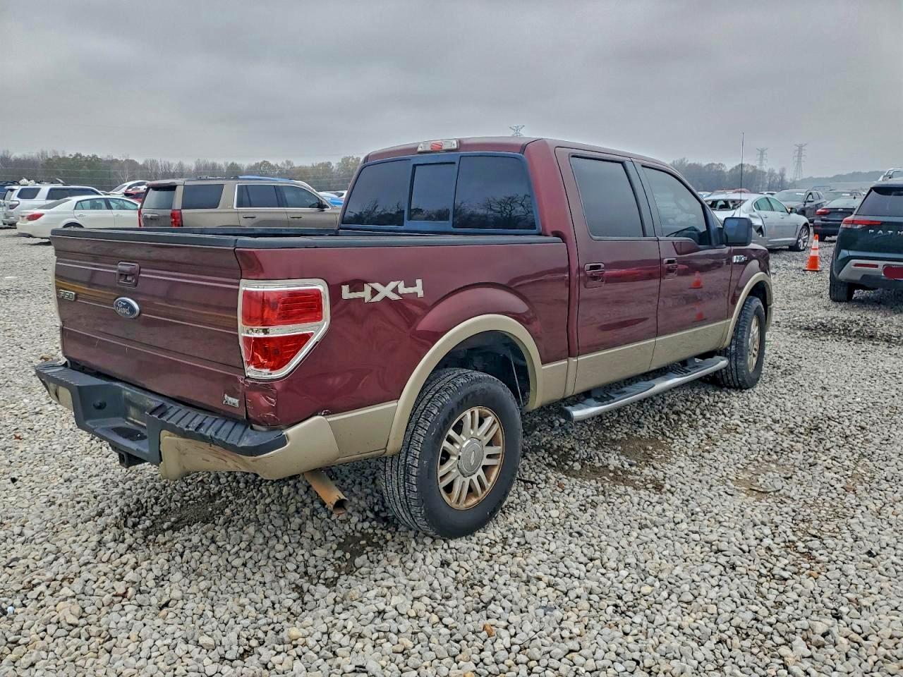 FORD F-150 SUPERCREW