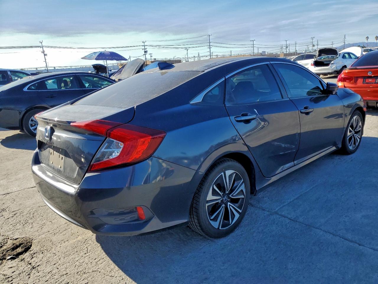 Lot #3302891894 2017 HONDA CIVIC EX