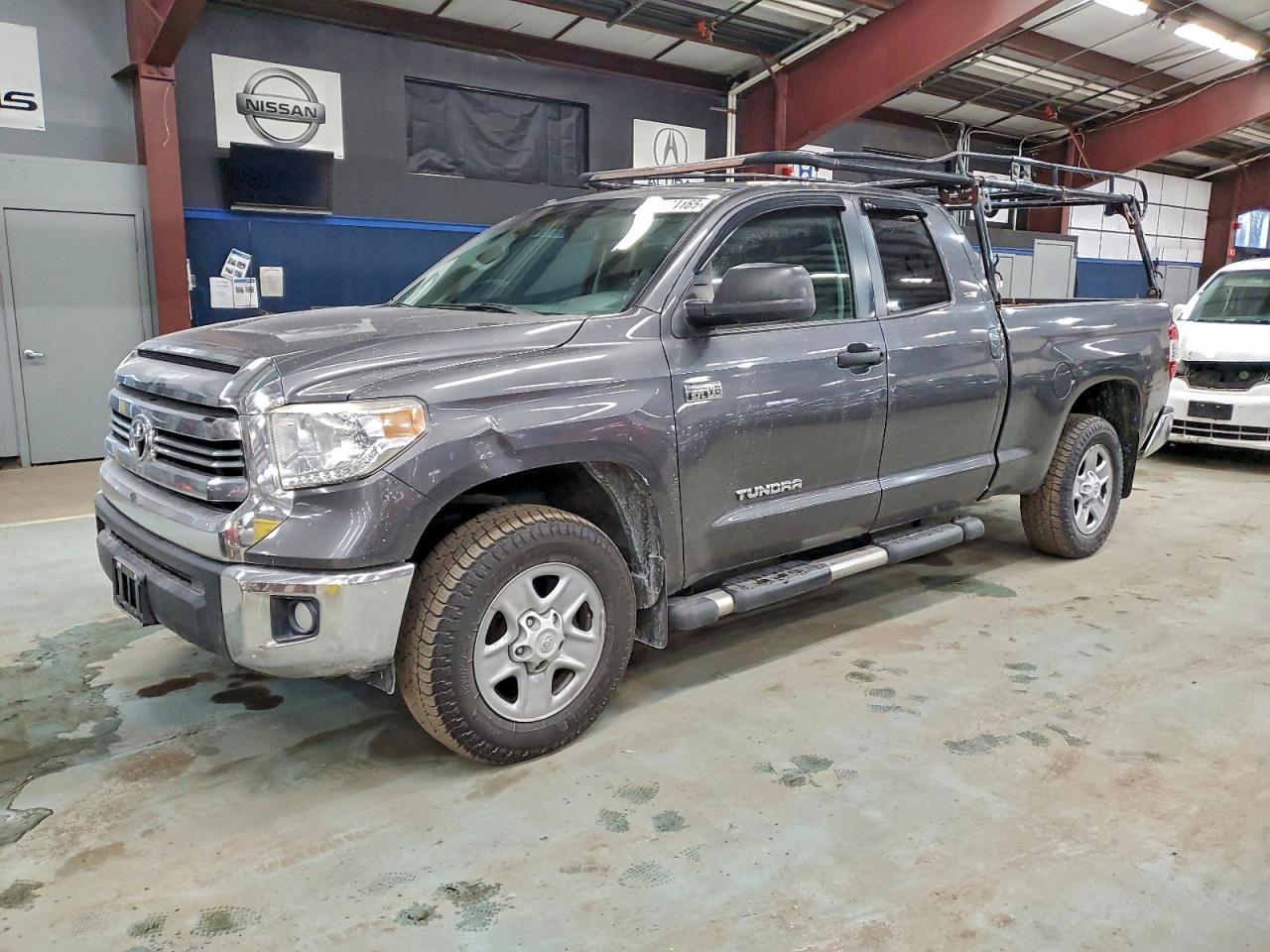TOYOTA TUNDRA DOUBLE CAB SR