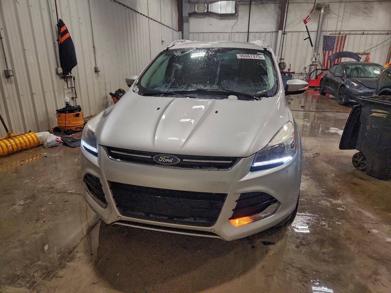 Lot #3309324991 2014 FORD ESCAPE TIT