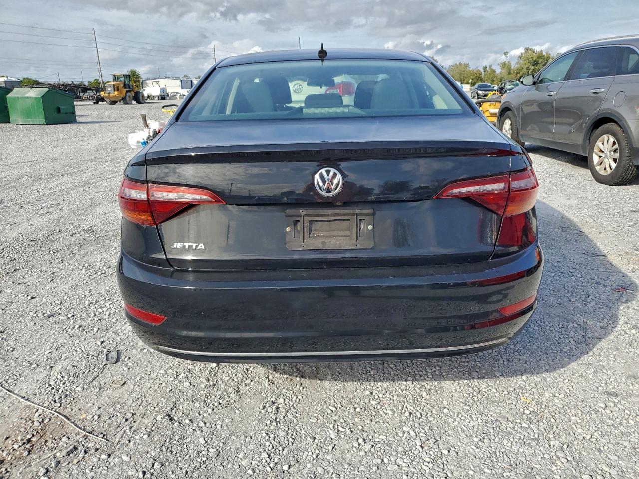 VOLKSWAGEN JETTA S