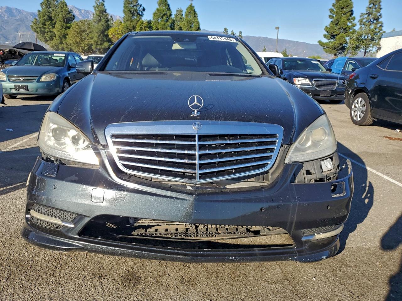 MERCEDES-BENZ S-CLASS 550