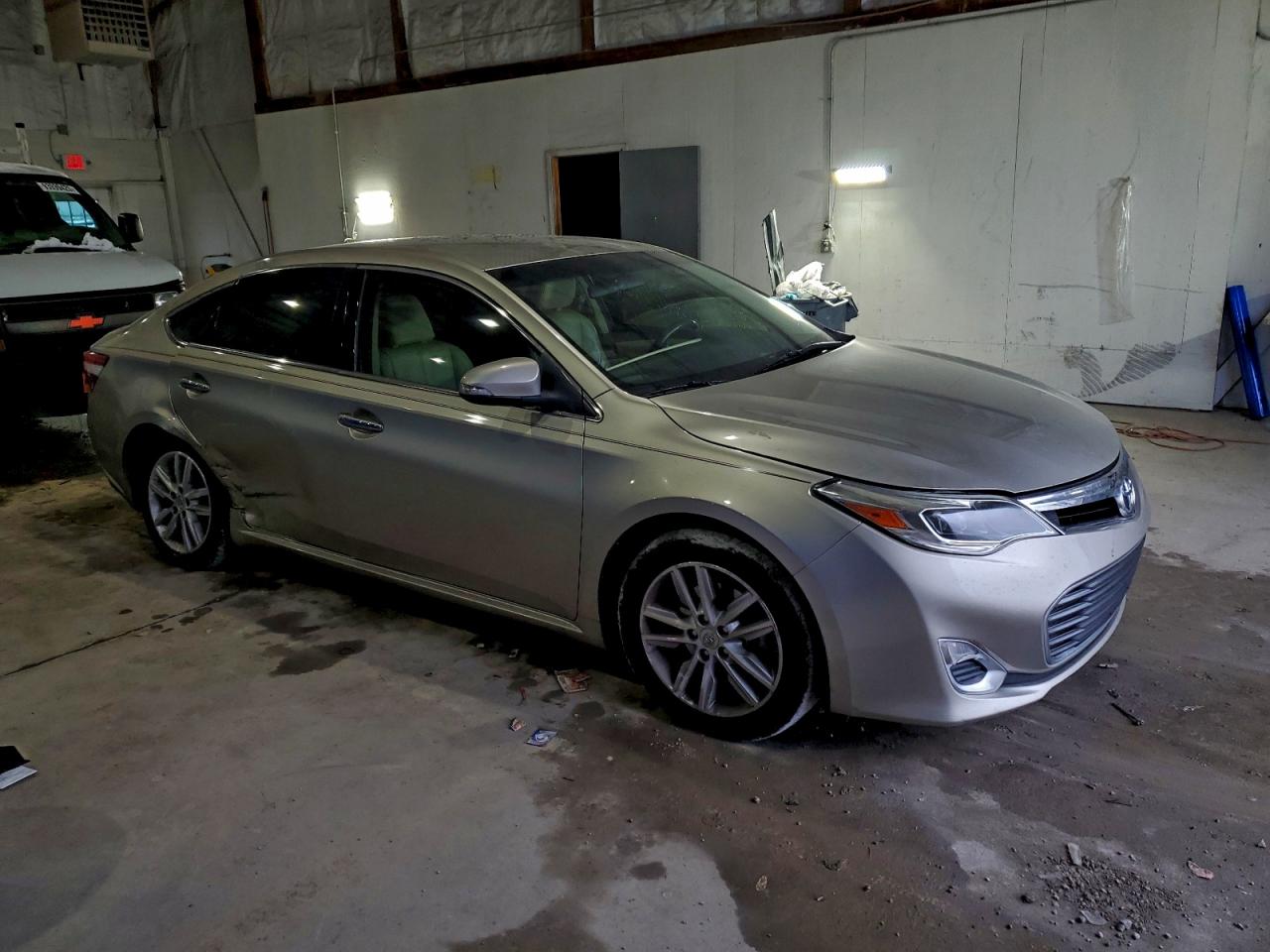 TOYOTA AVALON BASE
