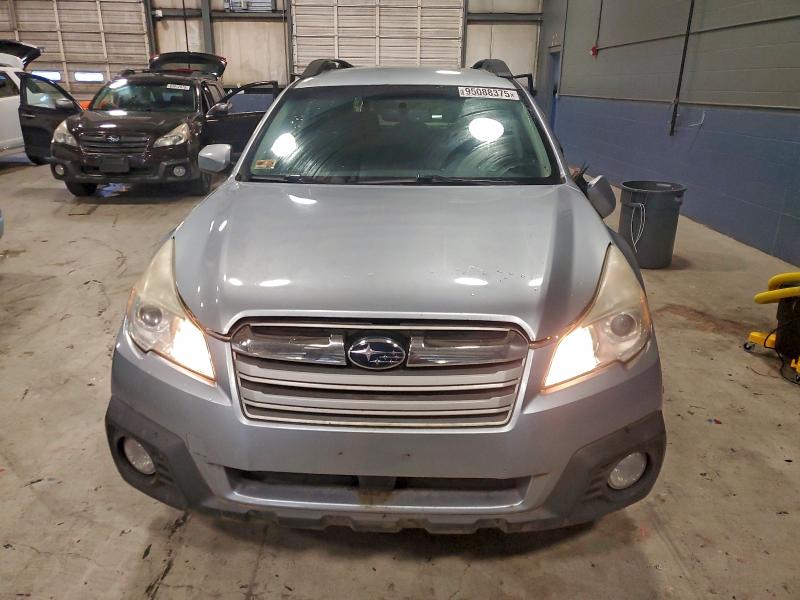 2013 SUBARU OUTBACK 2. #3302904965