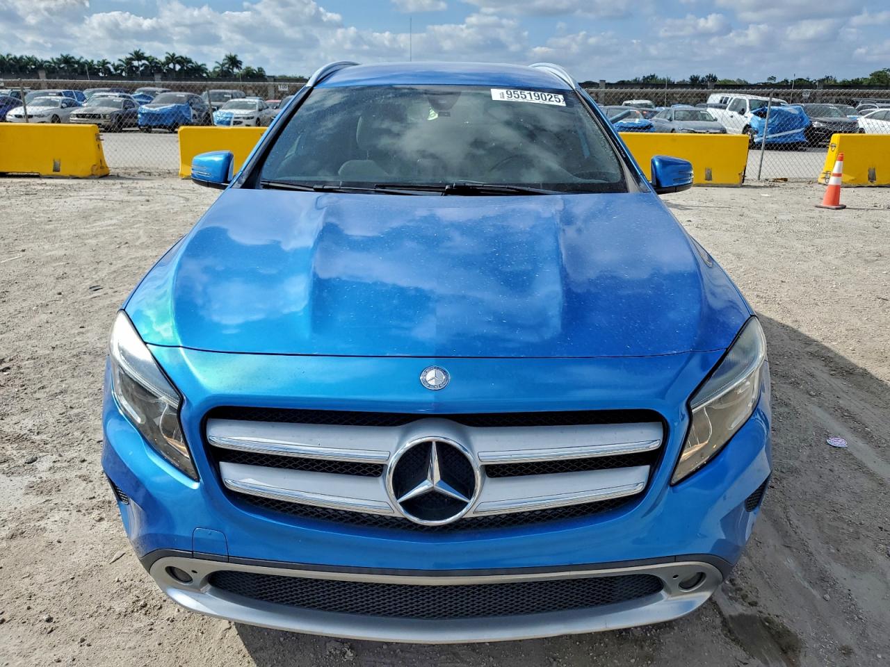 MERCEDES-BENZ GLA-CLASS 250 4MATIC