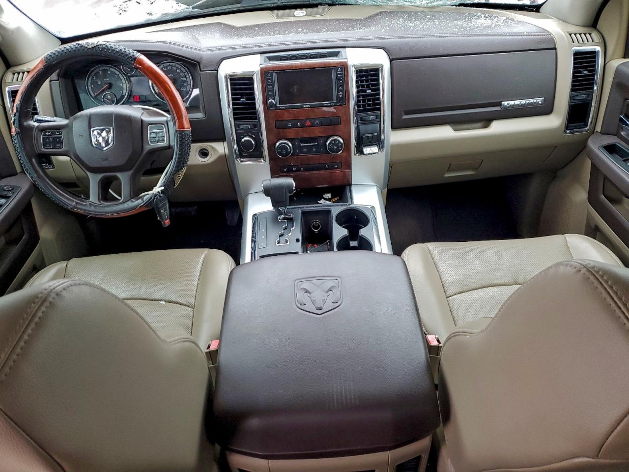 DODGE RAM 1500 LARAMIE