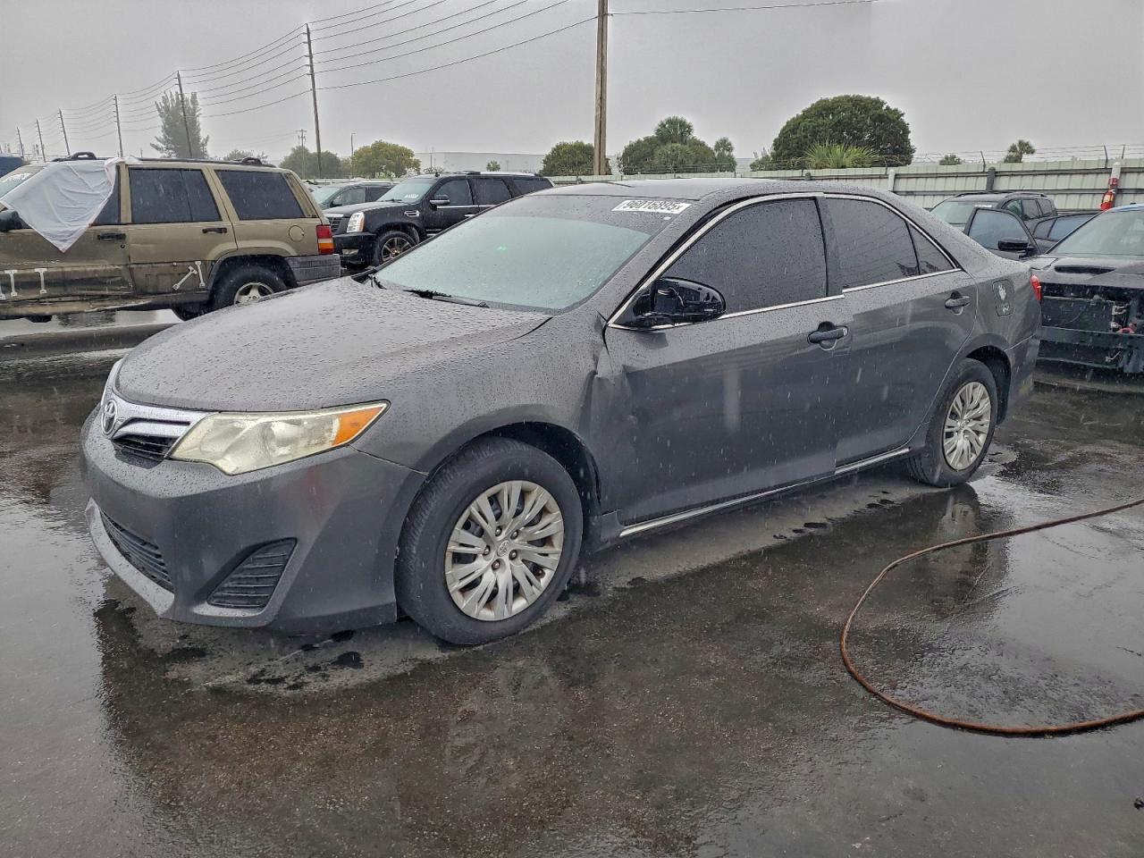 TOYOTA CAMRY L