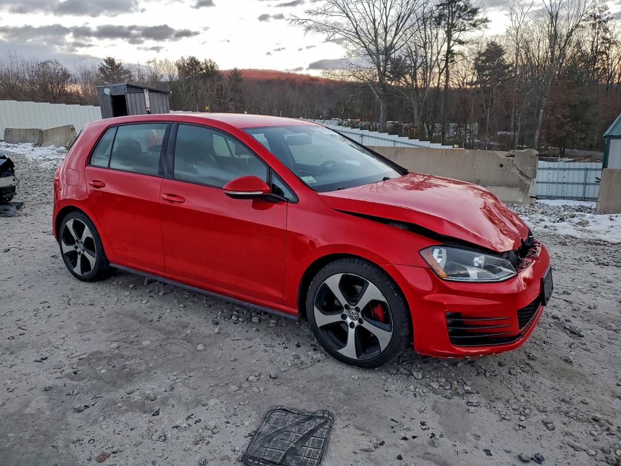 VOLKSWAGEN GOLF GTI S/SE