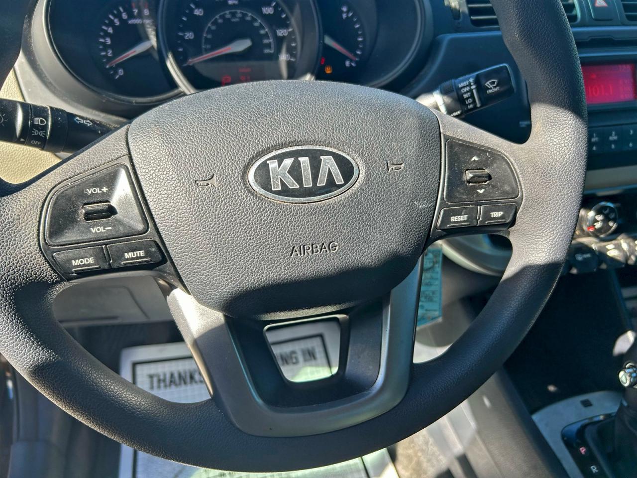 KIA RIO LX