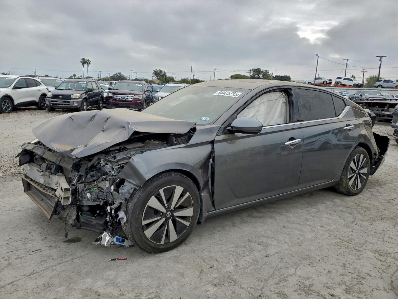 Lot #3311679224 2019 NISSAN ALTIMA SL