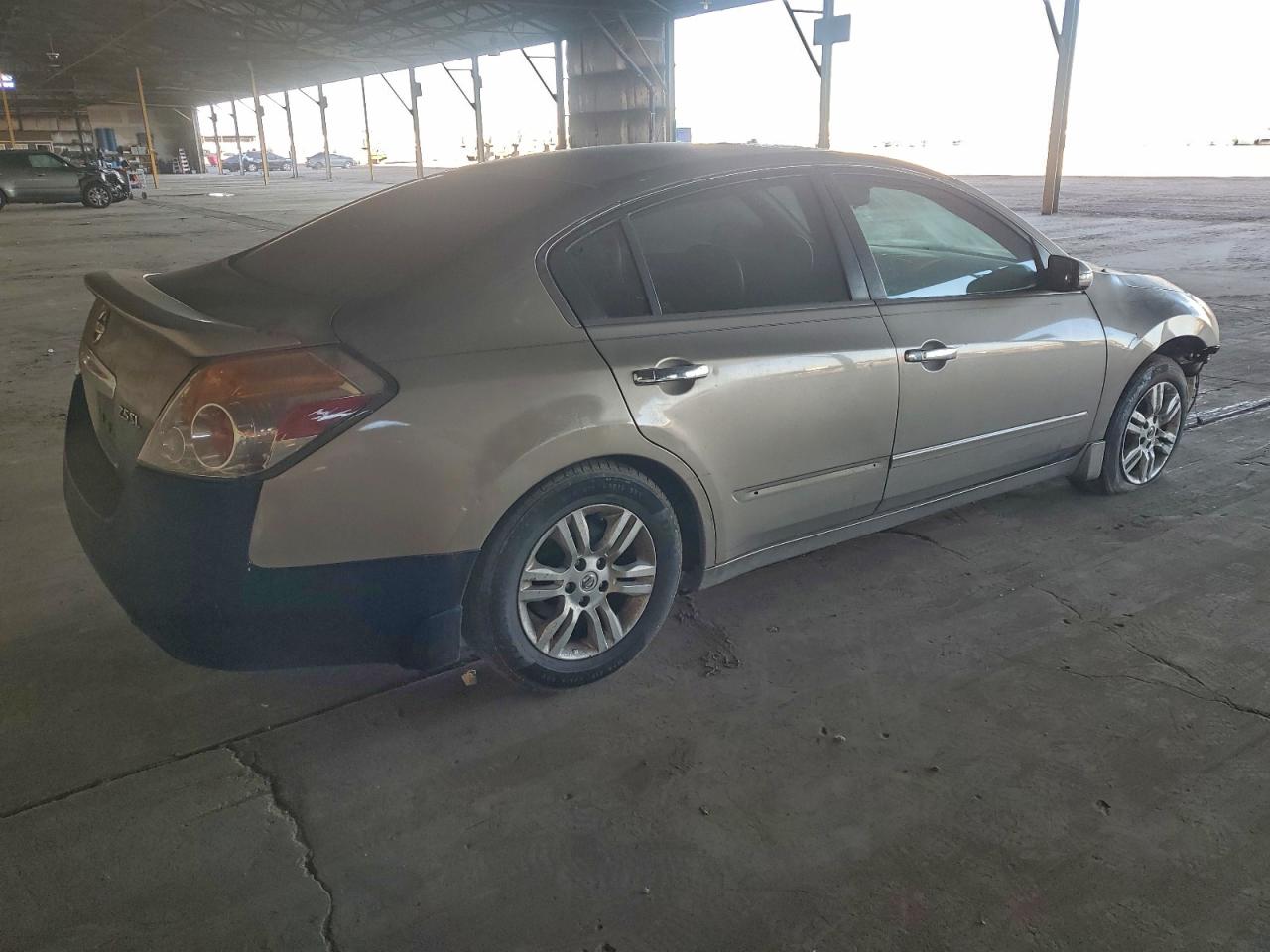 NISSAN ALTIMA BASE