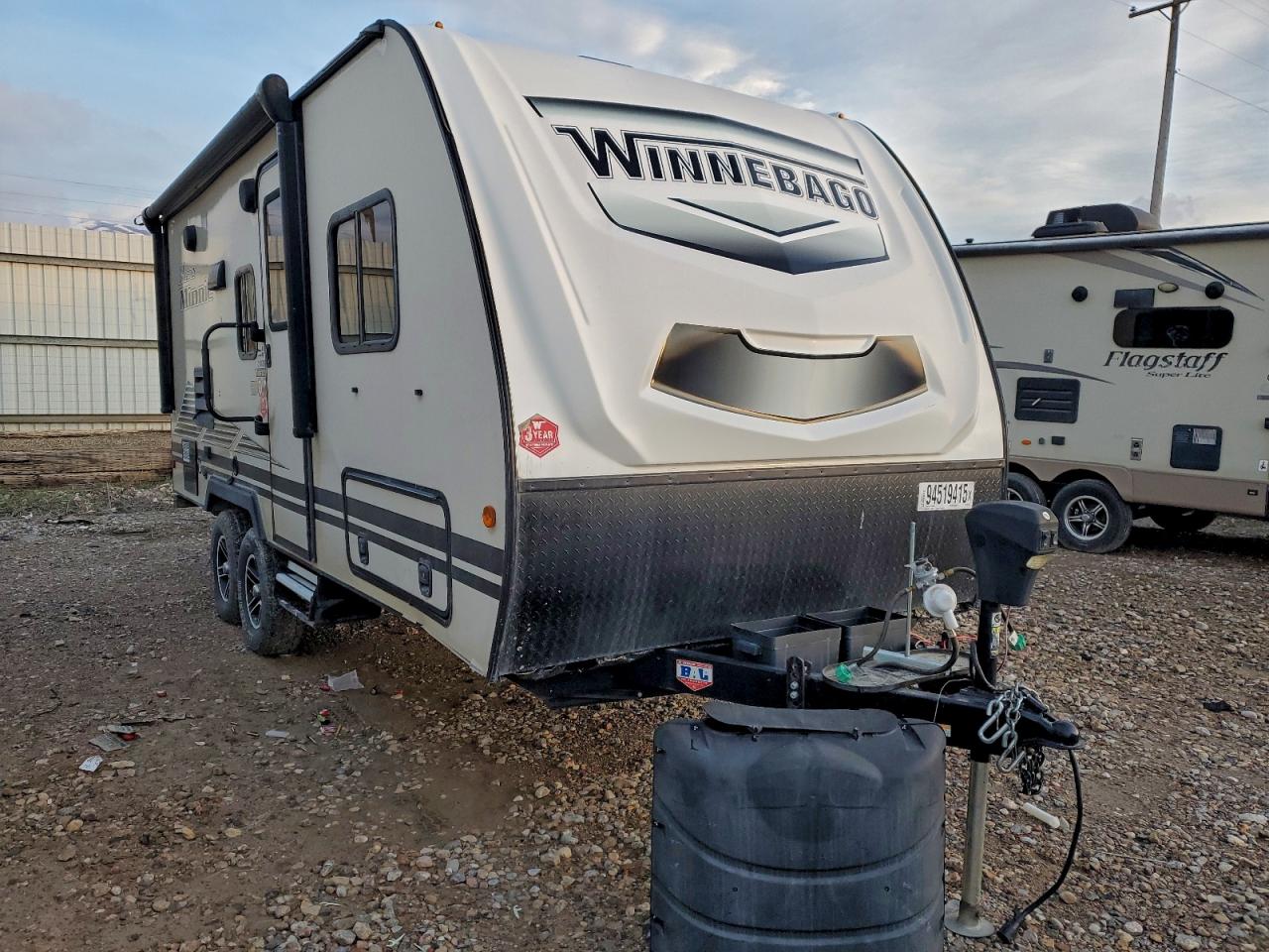 Lot #3305742769 2021 WINNEBAGO MICRO MINNIE