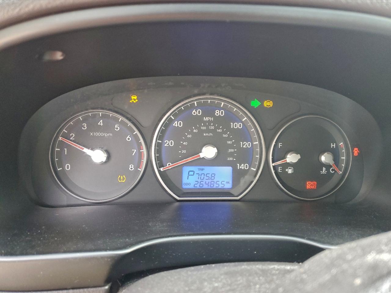 Lot #3319000326 2010 HYUNDAI SANTA FE L