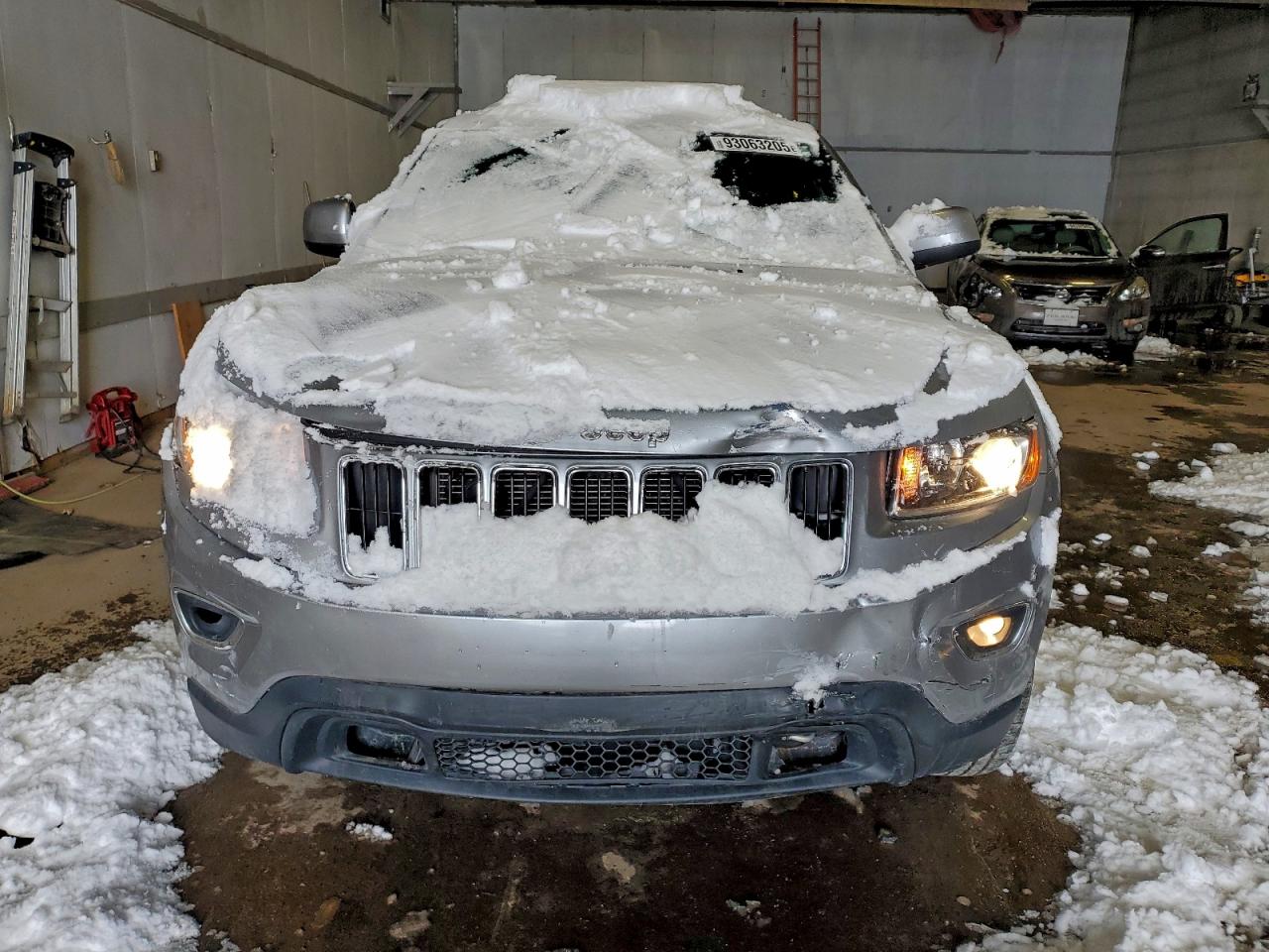 JEEP GRAND CHEROKEE LAREDO
