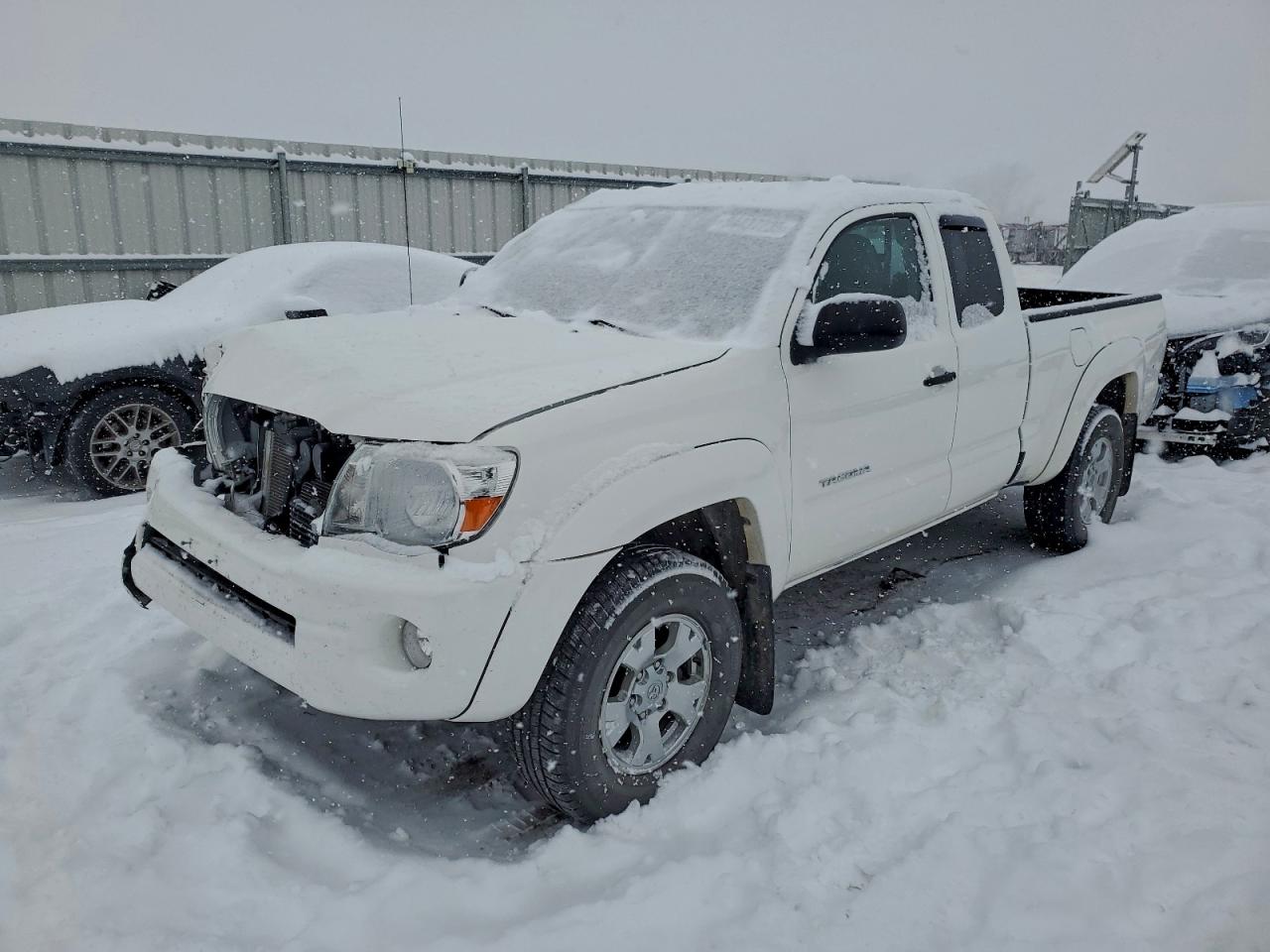 TOYOTA TACOMA ACCESS CAB