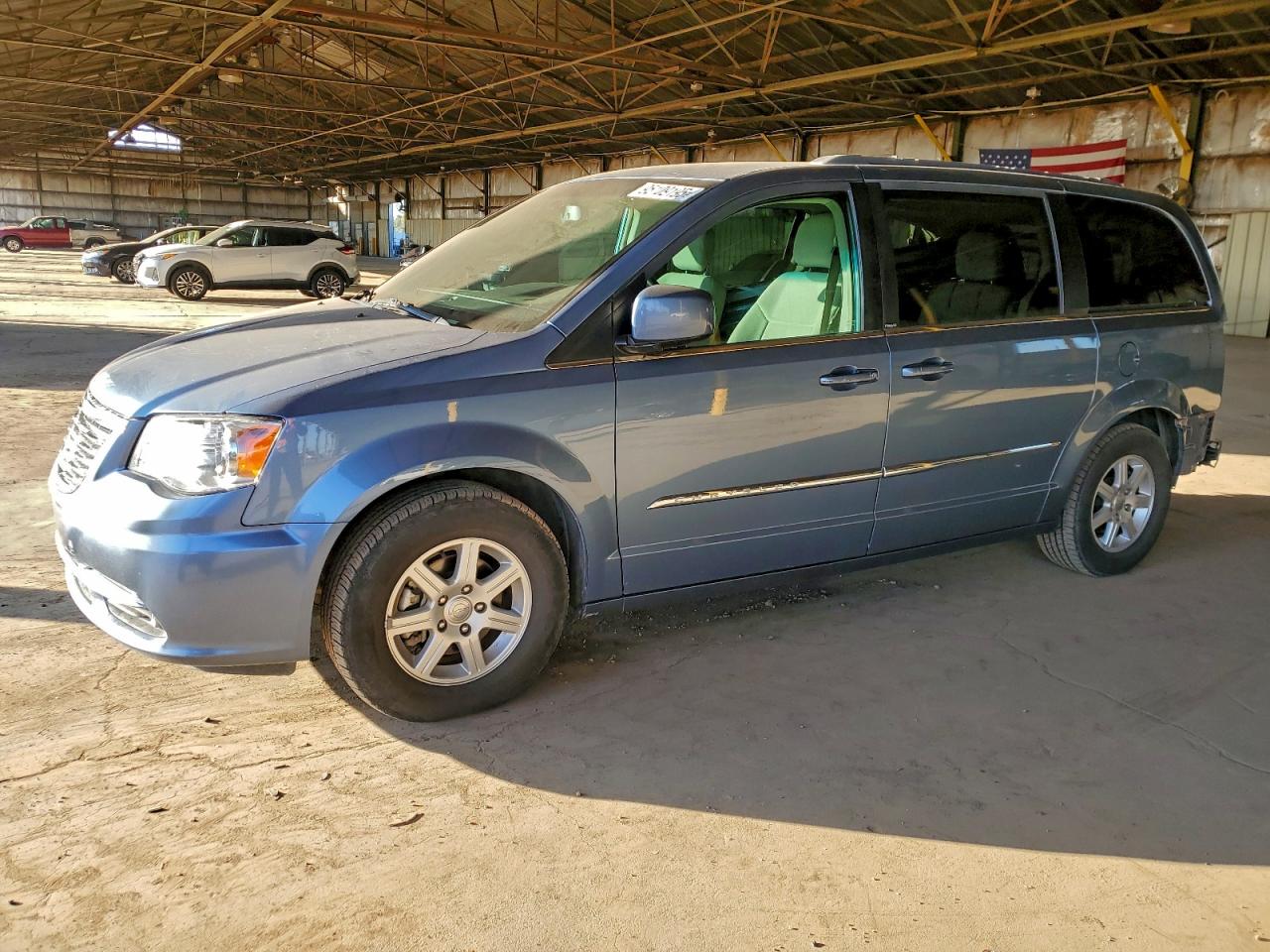 Lot #3315903110 2011 CHRYSLER TOWN & COU