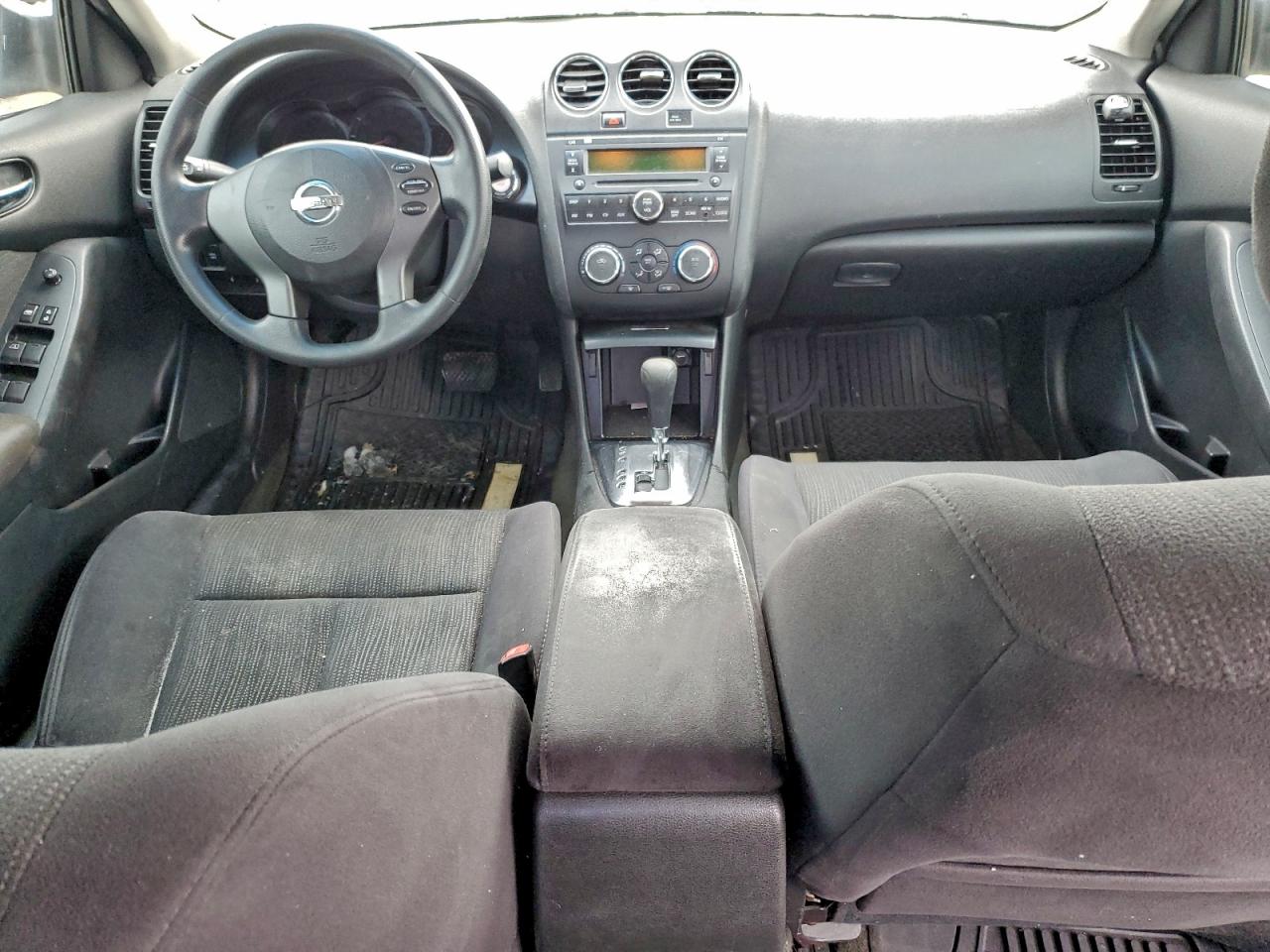 NISSAN ALTIMA BASE
