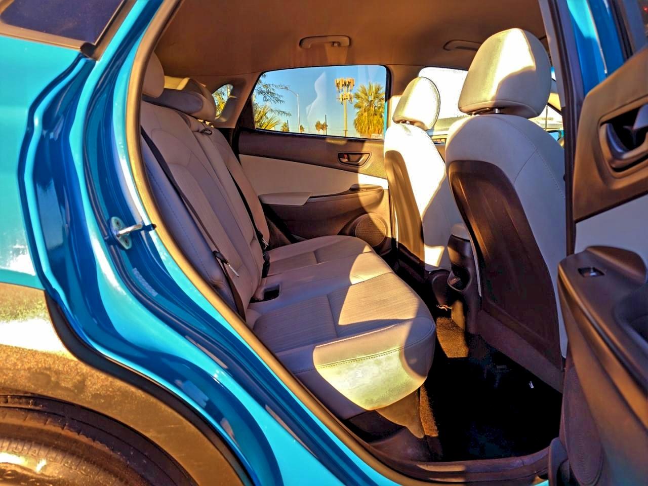 Lot #3303647932 2023 HYUNDAI KONA SEL