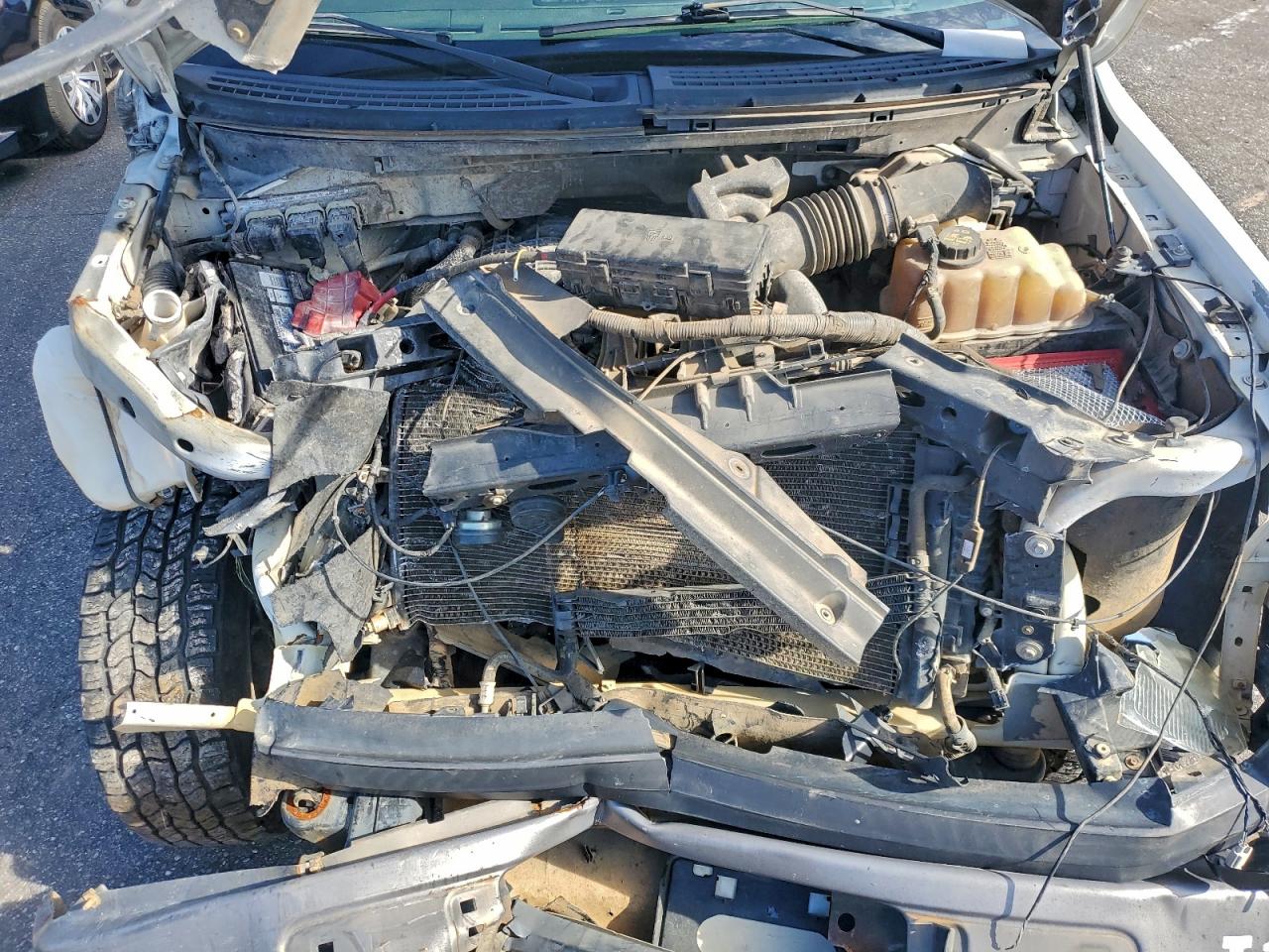 FORD F-150 SUPER CAB