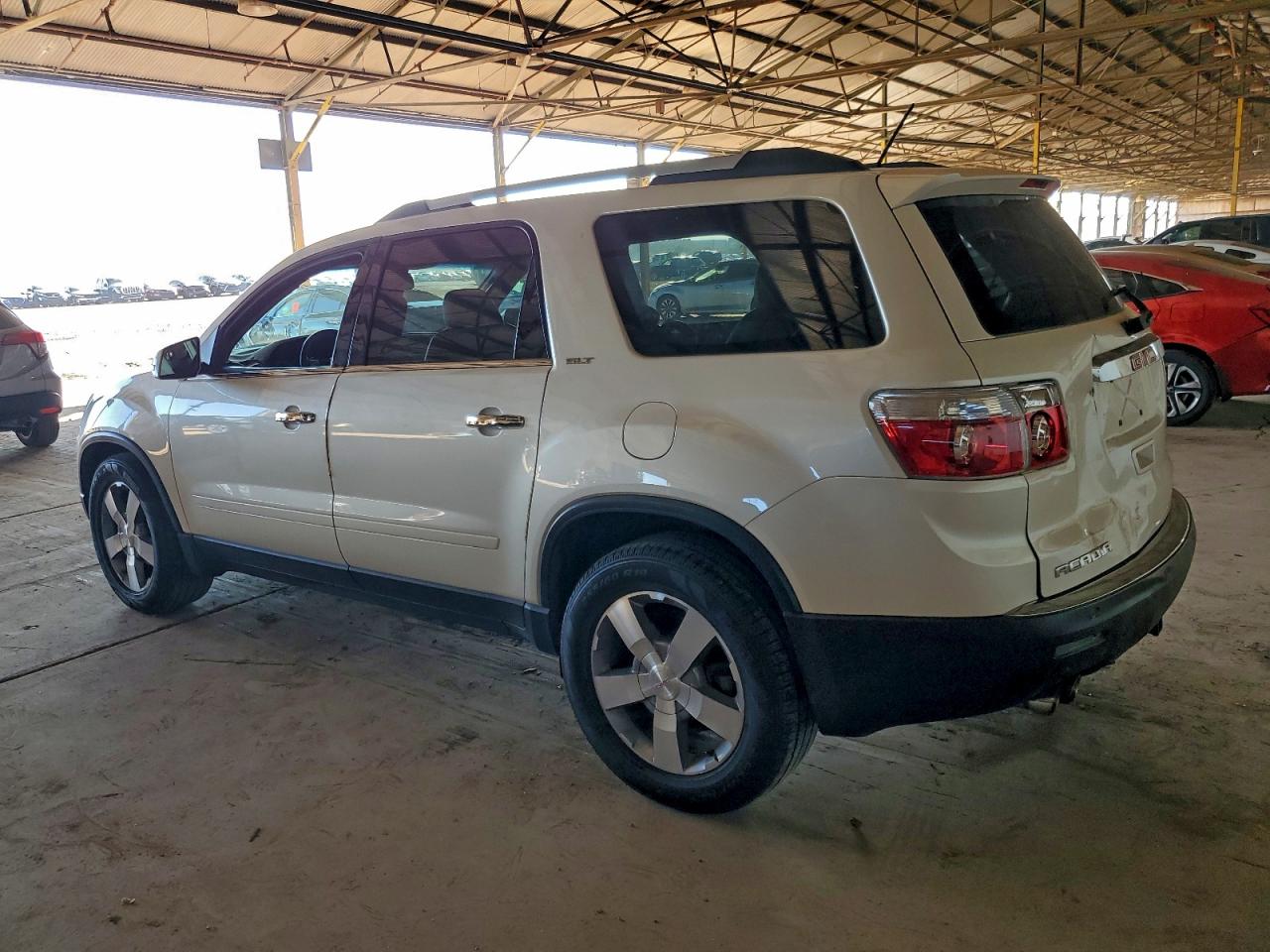 GMC ACADIA SLT-1