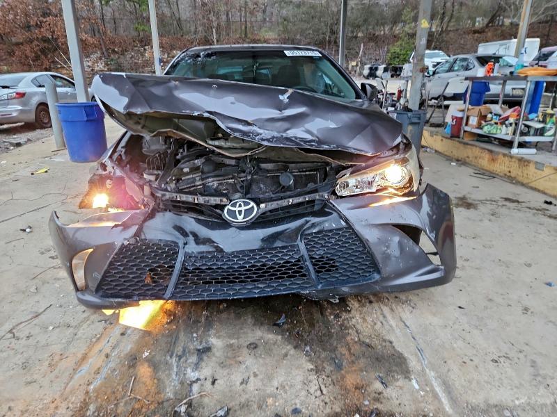 2015 TOYOTA CAMRY LE #3305541102