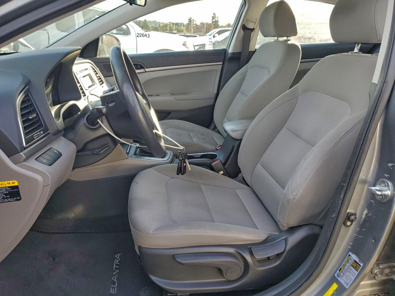 Lot #3319334996 2018 HYUNDAI ELANTRA