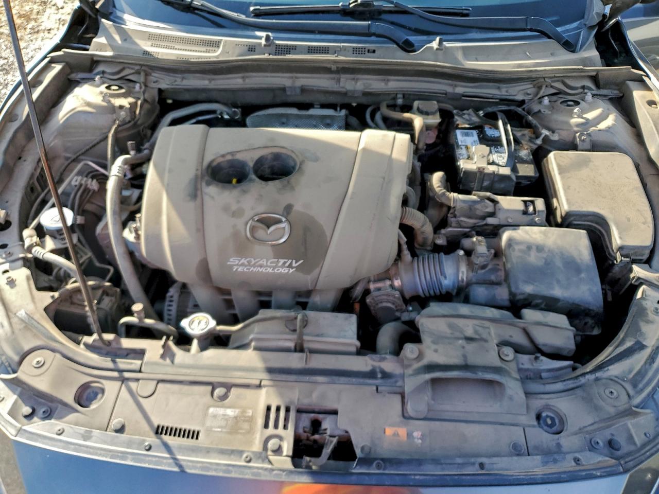 MAZDA 3 GRAND TOURING