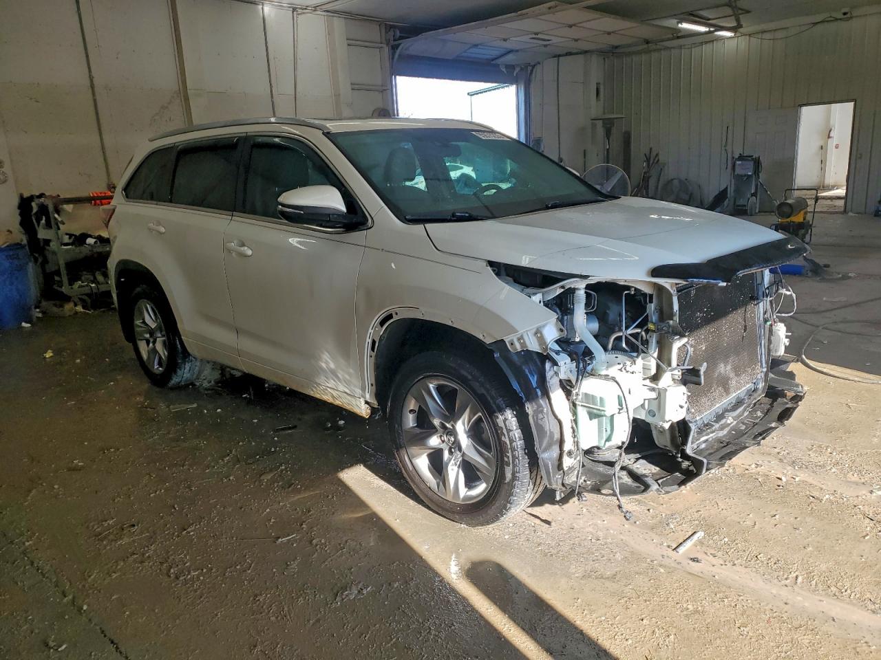 TOYOTA HIGHLANDER LIMITED